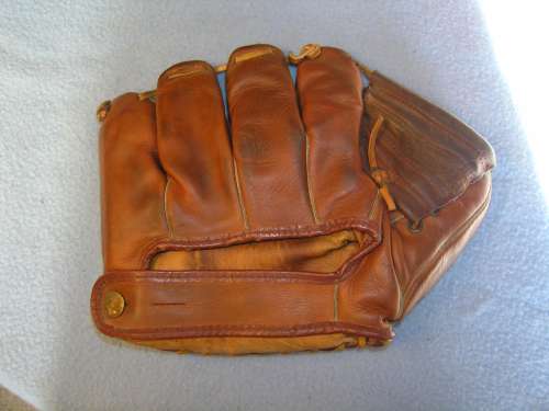 Dick Sisler Rawlings G350 Back Doug